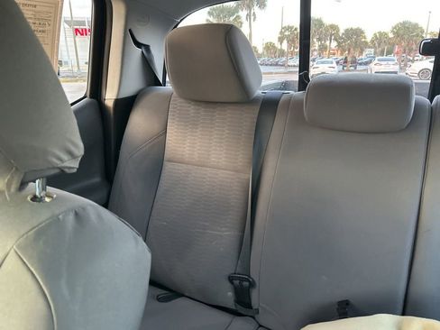 Used 2019 Toyota Tacoma SR w/ SR Convenience Package image 12