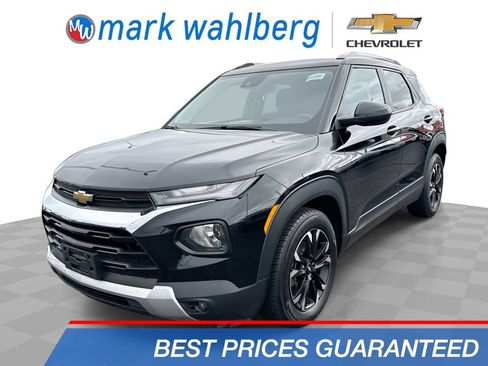 Used 2021 Chevrolet TrailBlazer LT w/ Convenience Package AWD/4WD image 1