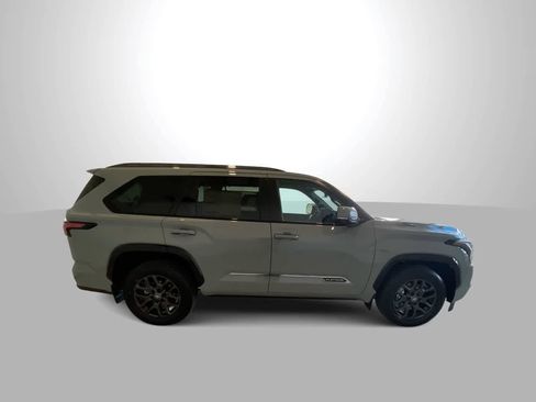 New 2026 Toyota Sequoia Platinum AWD/4WD image 9