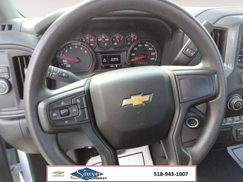Used 2025 Chevrolet Silverado 1500 W/T RWD image 13