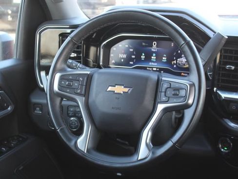 Used 2025 Chevrolet Silverado 2500 LT w/ Safety Package AWD/4WD image 22