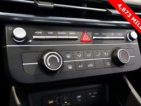 Used 2025 Hyundai Tucson SE image 19