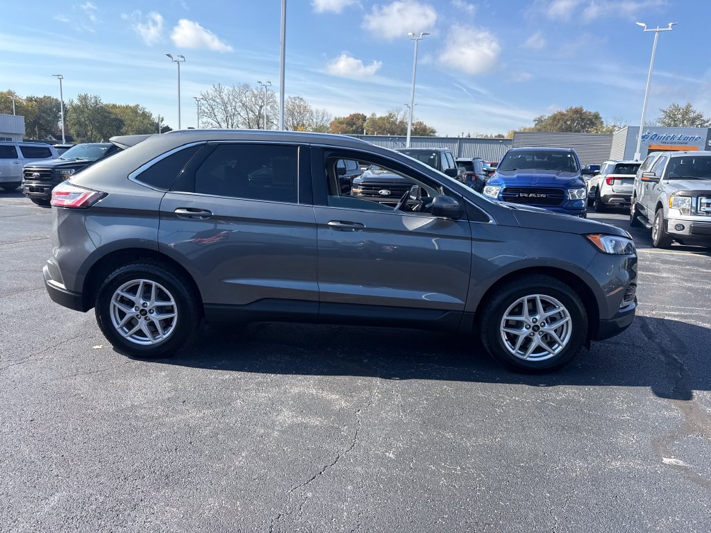 Used 2024 Ford Edge SEL w/ Convenience Package AWD/4WD image 6