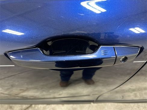 Used 2020 Honda CR-V EX-L image 13