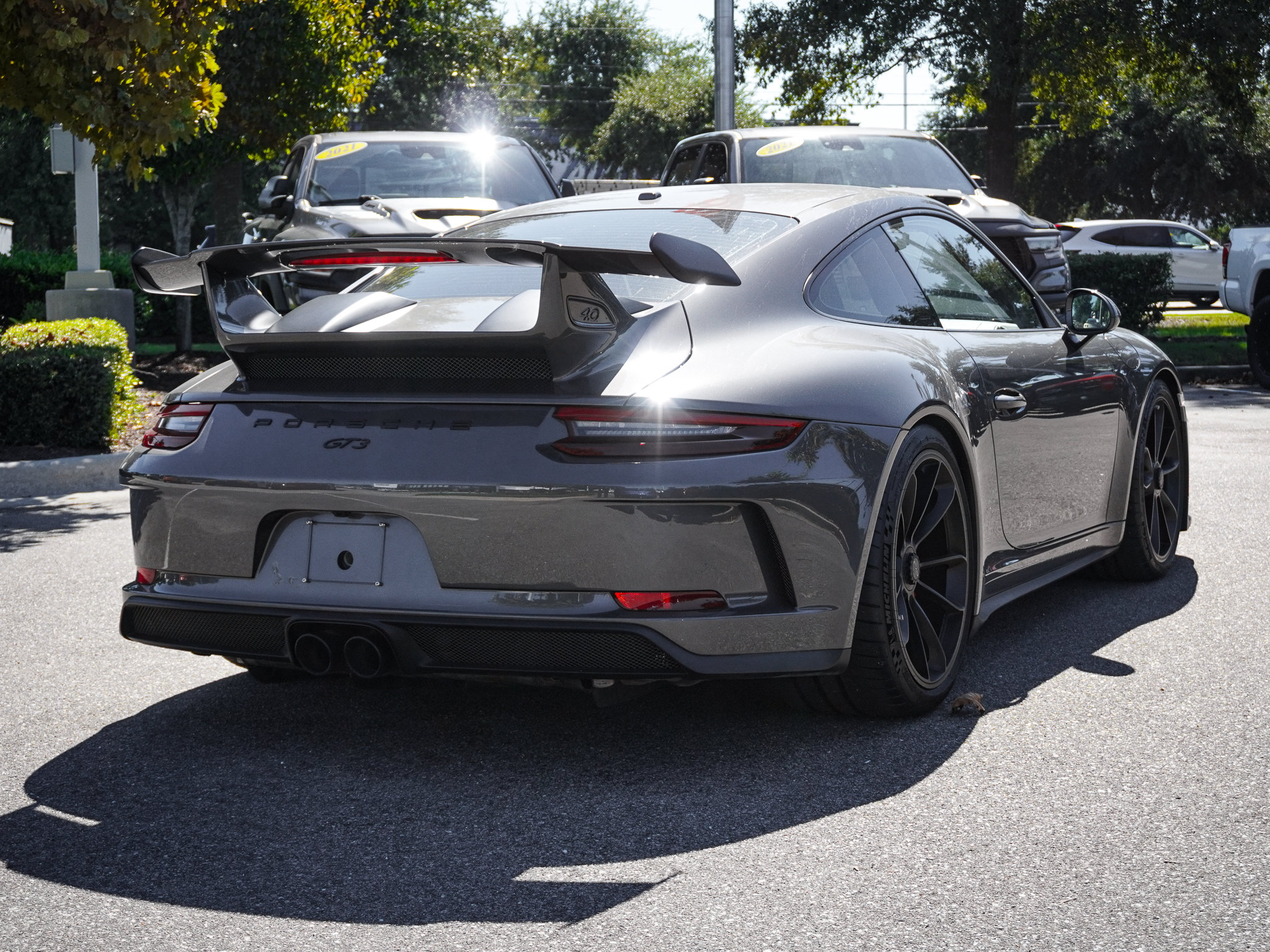 Used 2018 Porsche 911 GT3 w/ Sport Chrono Package RWD image 10