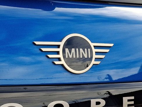 Certified 2025 MINI Cooper S image 29