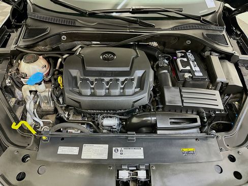 Used 2020 Volkswagen Passat 2.0T R-Line FWD image 33