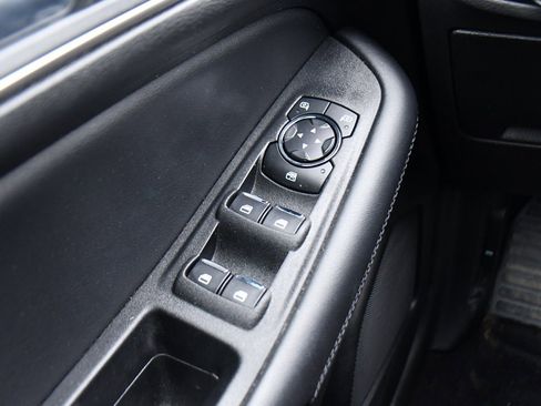 Used 2024 Ford Edge SEL w/ Convenience Package image 23