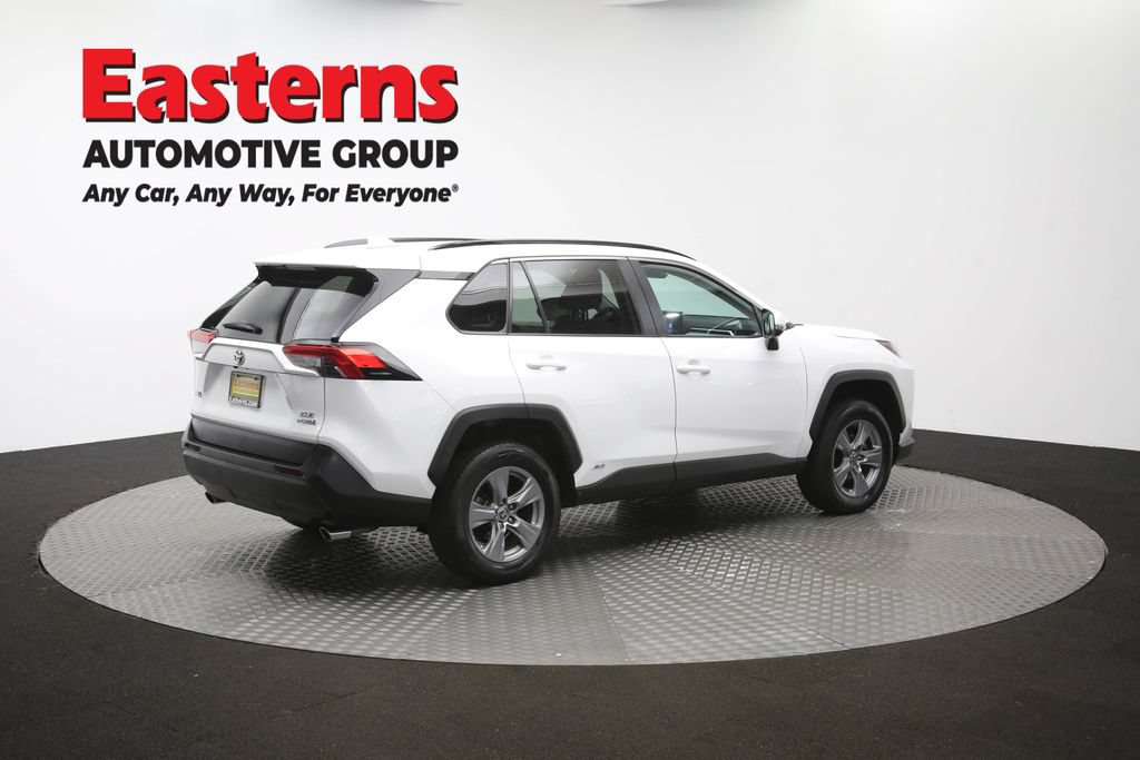 Used 2022 Toyota RAV4 XLE AWD/4WD image 42