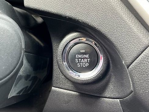 Used 2023 Subaru Ascent Limited w/ Technology Package image 27