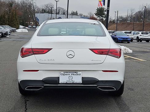 Used 2023 Mercedes-Benz CLA 250 4MATIC image 6