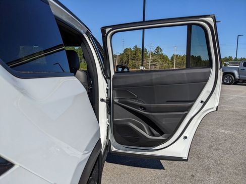 New 2026 Jeep Cherokee Laredo image 57