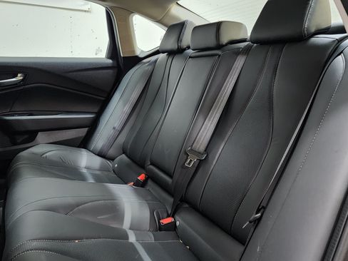 Used 2022 Acura TLX w/ Technology Package FWD image 17