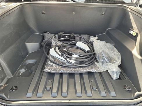 Used 2024 Chevrolet Silverado EV W/T image 27