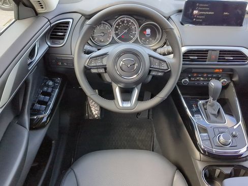 Used 2023 MAZDA CX-9 Touring image 15