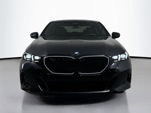 Certified 2026 BMW 530i w/ M Sport Package RWD image 2