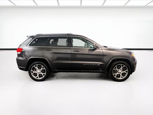 Used 2018 Jeep Grand Cherokee Limited RWD image 24