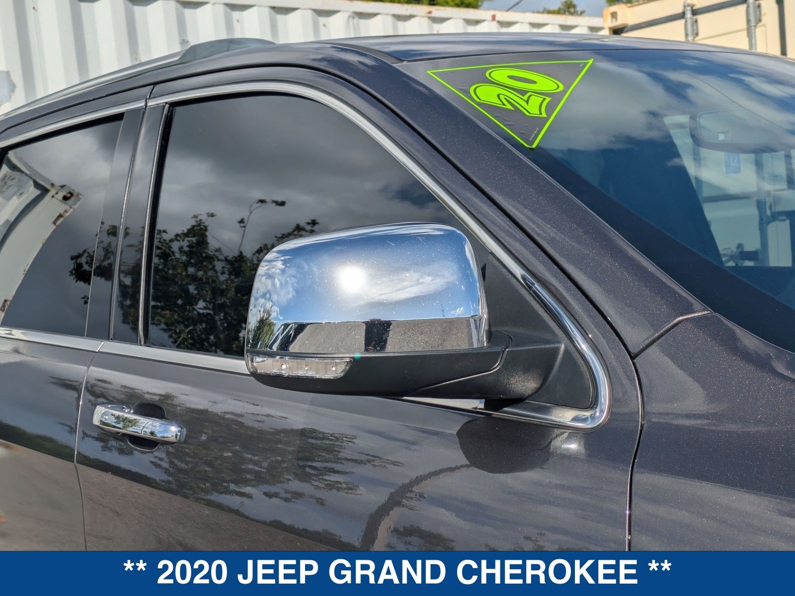 Used 2020 Jeep Grand Cherokee Limited AWD/4WD image 11