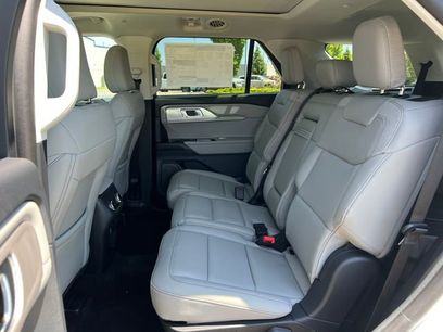 New 2026 Ford Explorer Active w/ Active Comfort Package
