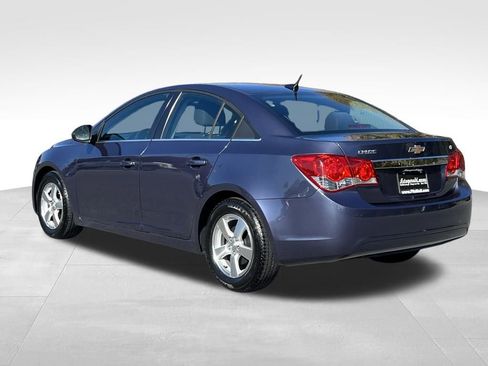 Used 2014 Chevrolet Cruze LT image 8