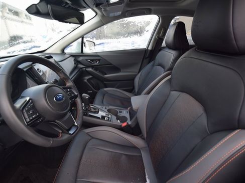 Certified 2025 Subaru Crosstrek 2.5i Limited w/ Popular Package #3A image 4