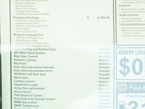 Used 2025 BMW 330i Sedan w/ M Sport Package RWD image 9