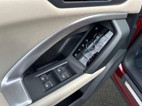 New 2025 Audi Q5 Premium image 18