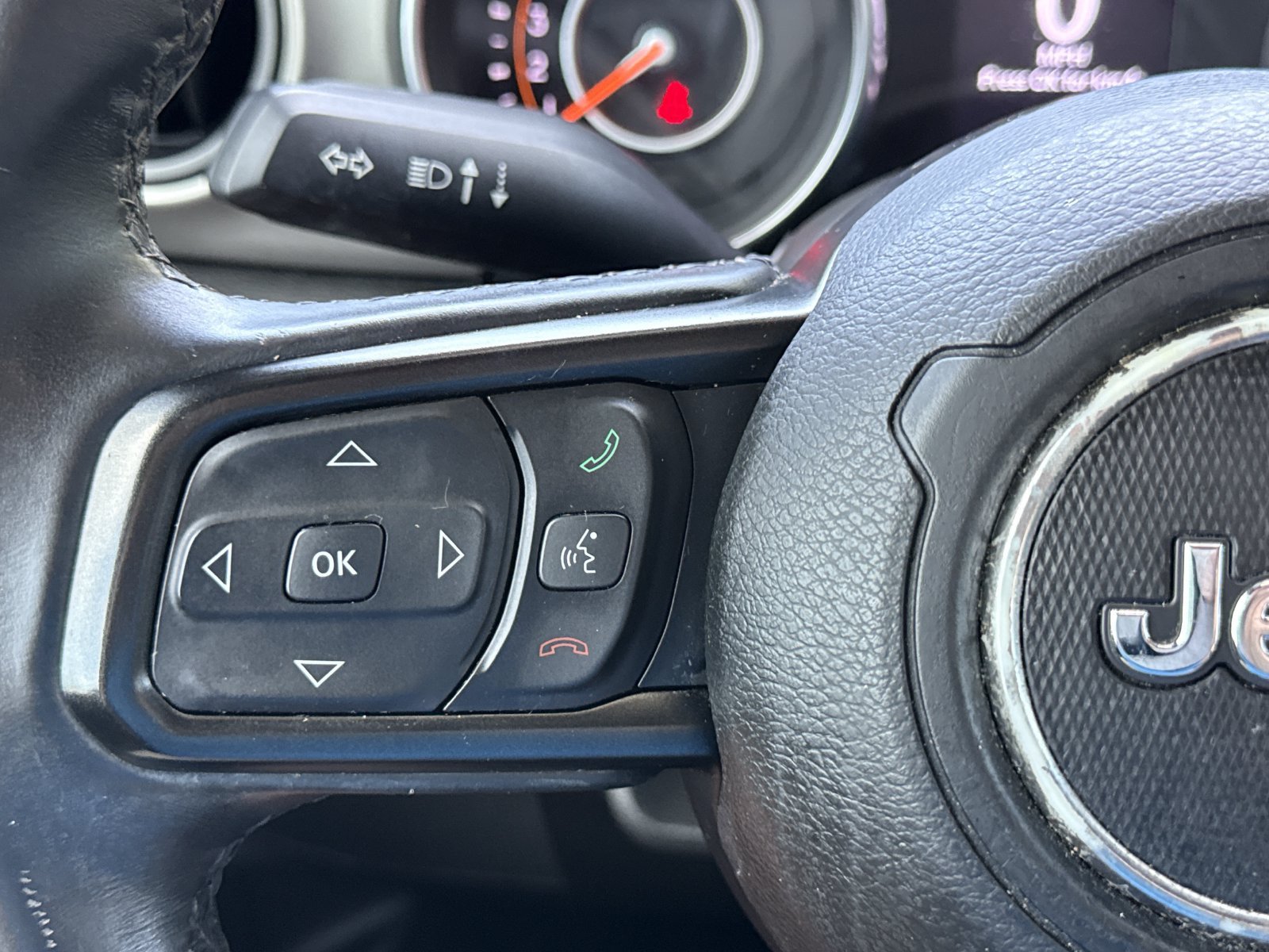 Used 2018 Jeep Wrangler Unlimited Sport S AWD/4WD image 19
