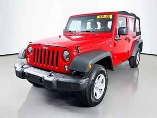 Used 2016 Jeep Wrangler Unlimited Sport w/ Connectivity Group AWD/4WD video 3