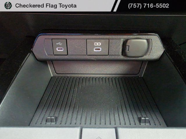Used 2026 Toyota Prius Plug-In Hybrid FWD image 17