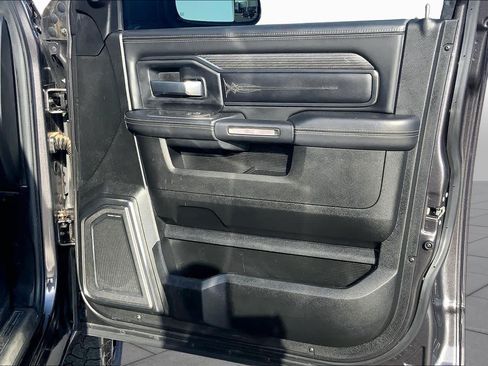 Used 2021 RAM 2500 Limited AWD/4WD image 23