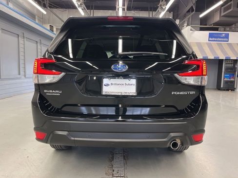 Certified 2024 Subaru Forester Limited image 7