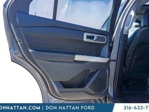 Used 2022 Ford Explorer XLT w/ Equipment Group 202A image 22