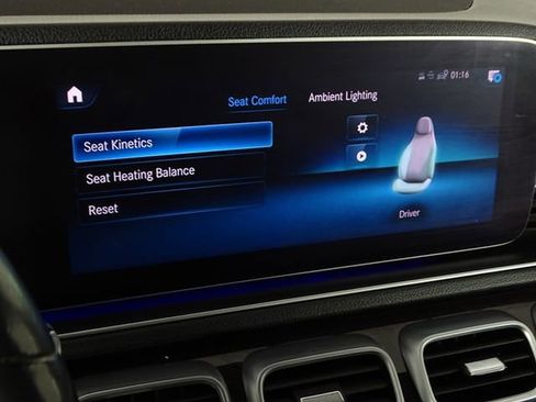 Used 2020 Mercedes-Benz GLE 350 image 27