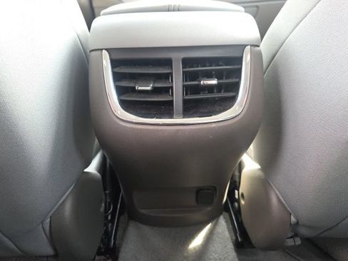 Used 2025 Chevrolet Malibu LT FWD image 15