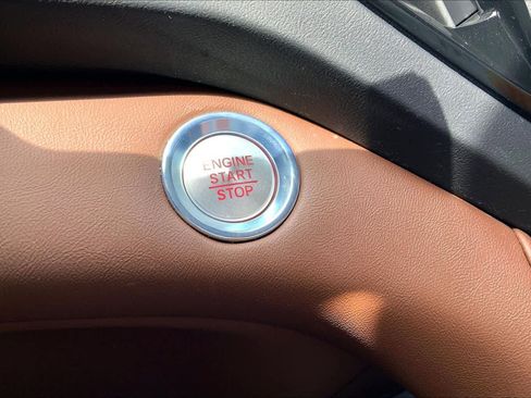 Used 2025 Acura RDX SH-AWD w/ Advance Package image 32