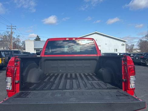 Used 2024 RAM 2500 Big Horn w/ Bed Utility Group image 30