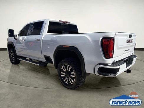 Used 2020 GMC Sierra 2500 Denali w/ Denali Ultimate Package image 3
