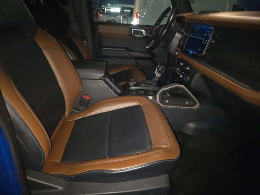 Used 2024 Ford Bronco Outer Banks AWD/4WD image 12