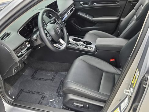 Used 2023 Honda Civic EX-L image 11