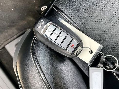 Used 2023 INFINITI QX60 Luxe w/ Cargo Package image 11