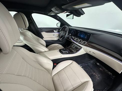 Used 2021 Mercedes-Benz E 350 Sedan image 39