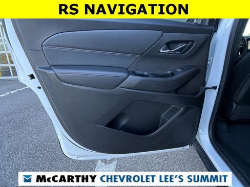 Used 2023 Chevrolet Traverse RS image 31