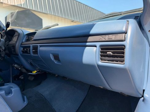 Used 1997 Ford F350 4x4 Regular Cab image 9