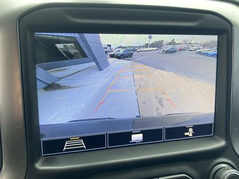 Used 2020 Chevrolet Silverado 1500 LT Trail Boss image 26