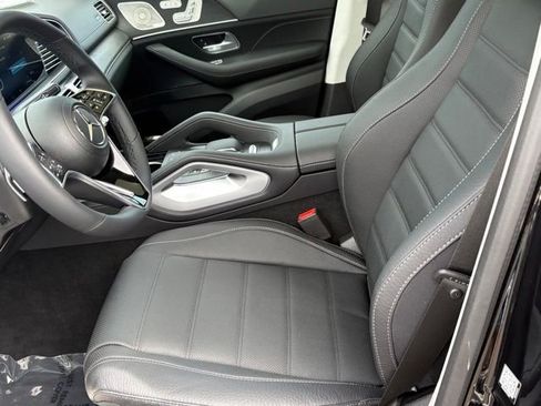 New 2026 Mercedes-Benz GLS 450 4MATIC image 9