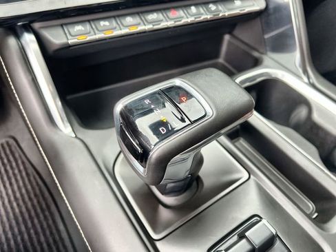 Certified 2024 GMC Sierra 1500 Denali Ultimate AWD/4WD image 15