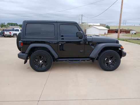 Used 2022 Jeep Wrangler Sport AWD/4WD image 43