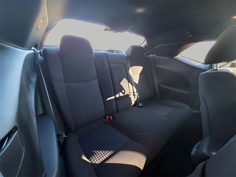 Used 2023 Dodge Challenger SXT w/ Blacktop Package image 9