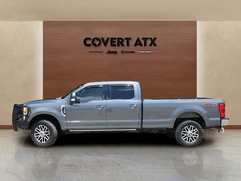 Used 2019 Ford F350 Lariat w/ Lariat Ultimate Package AWD/4WD image 2